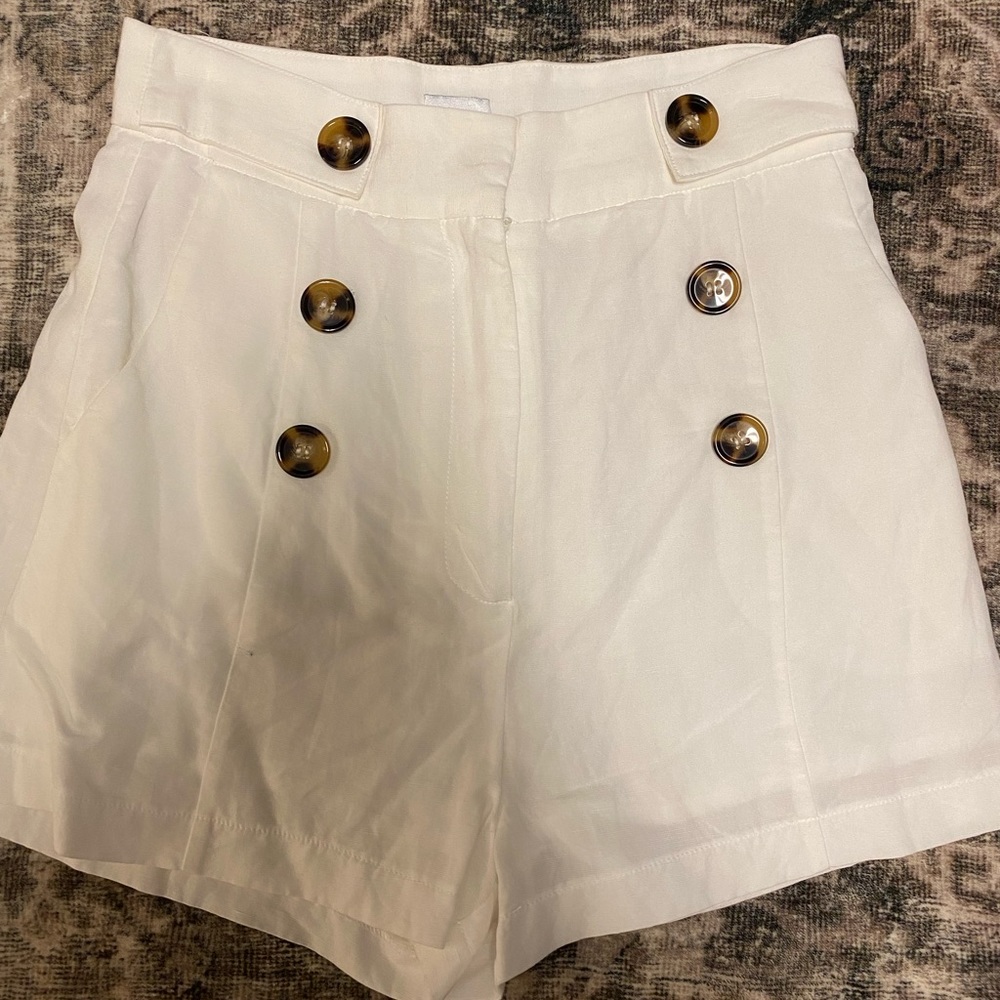 Shieke Australia Linen Blend White High Waisted Shorts